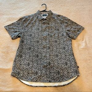 7DIAMONDS Men’s 4-Way Stretch Patterned Button Down Shirt (Size L) - Gray